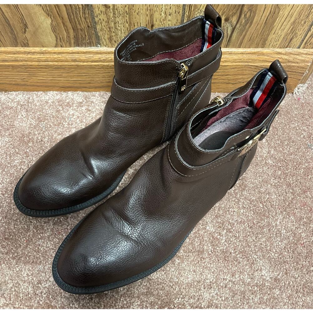 Tommy Hilfiger brown boots inside zip heel 8 M‎ leather women's Gold TH logo
